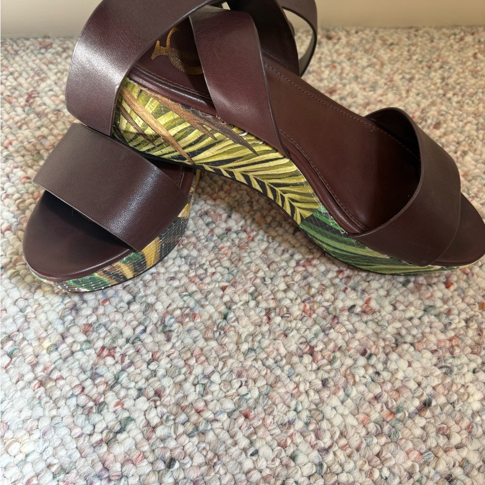 Vince Camuto Dark Brown Leather Cross-Strap Wedge Sandals with Tropical Print